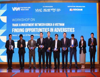 Seminar on Trade & Investment between Korea & Vietnam: Finding opportunities in adversities